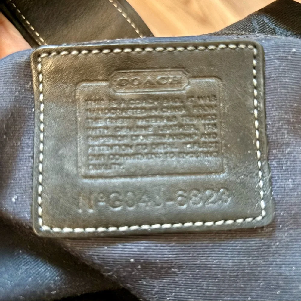 VINTAGE Coach 6823 Black Signature C Soho Shoulder Bag - Picture 8 of 10